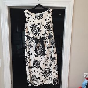 Kim Rogers Black and White Floral Midi Dress